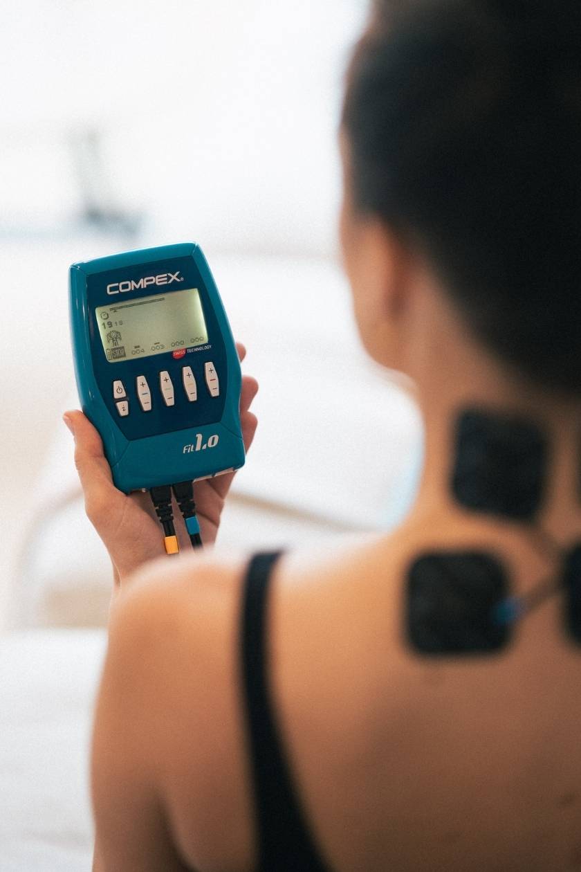 compex-fit-1-0-ems-ger-t-mit-tens-muskeltrainer-einstieg image 2