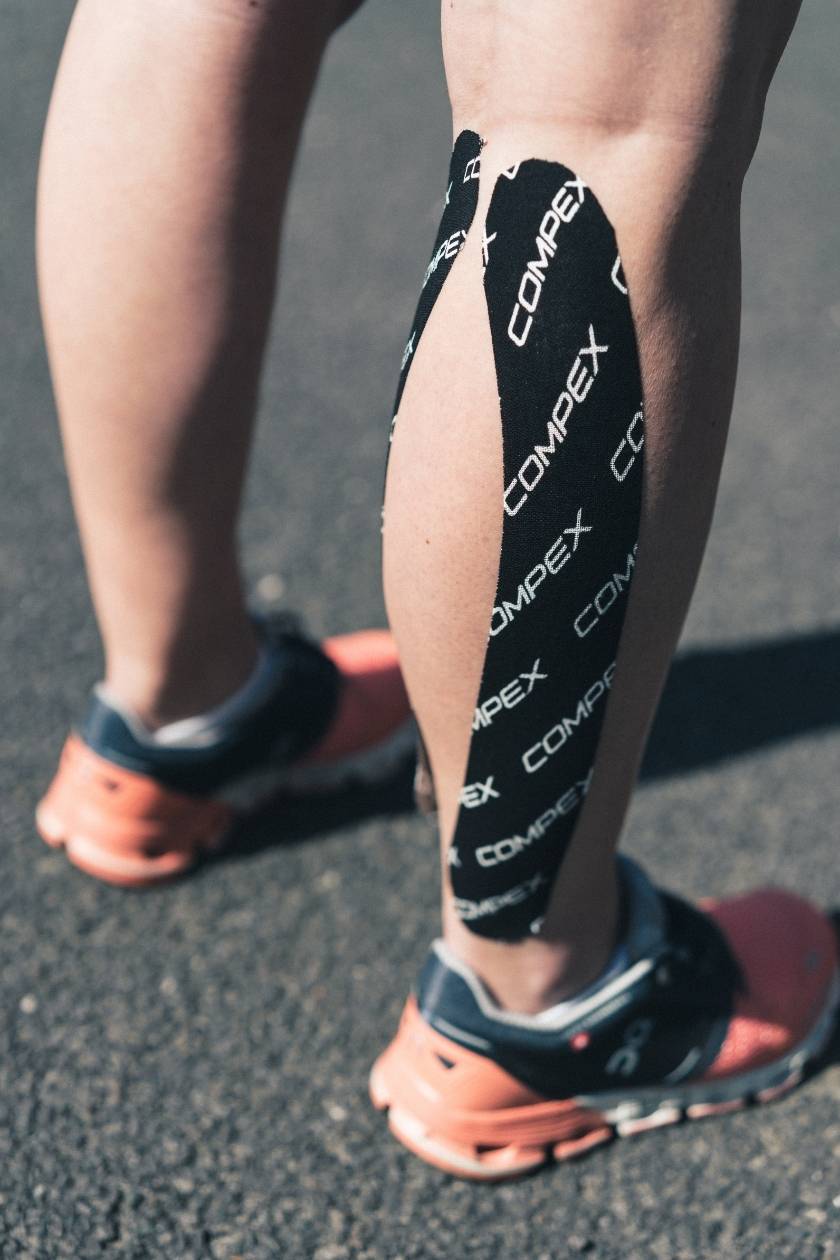compex-activ-kinesiotape-1-rolle-schwarz-5cm image 3