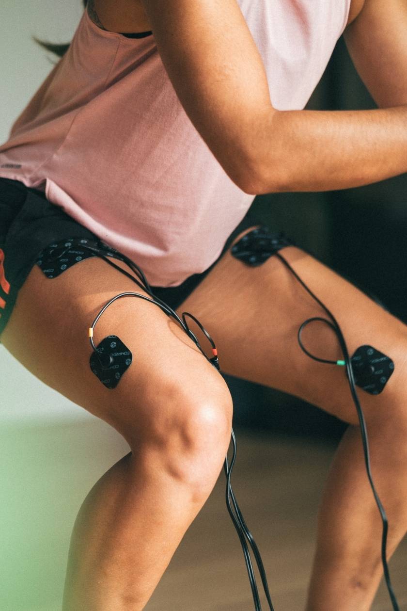 compex-sport-elite-muskelstimulator-ems-tens-mit-programmen image 3